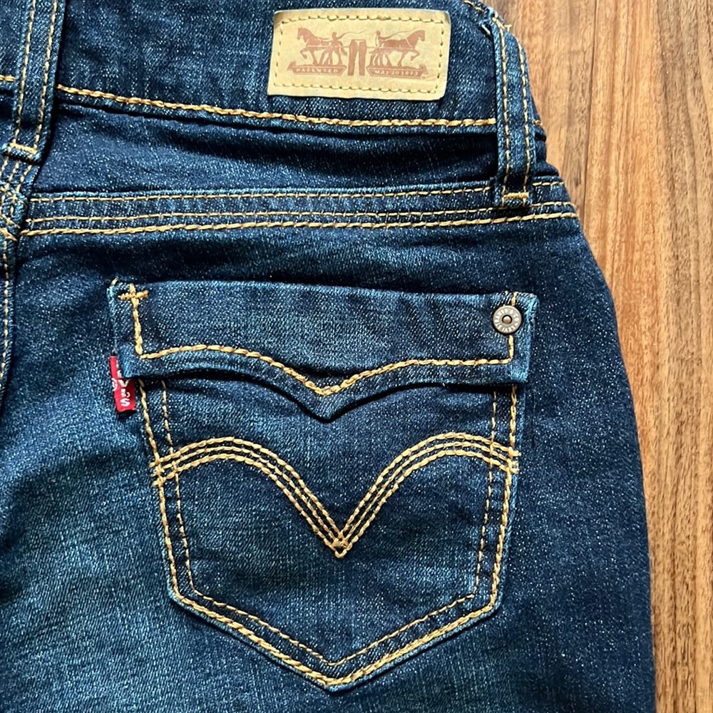 NWOT Levi’s 529 Curvy Straight - Picture 7 of 11